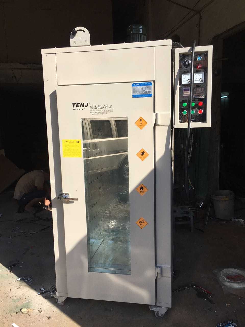 LED 液晶顯示屏老化箱